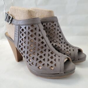 Gray Peep-Toe Cutout Heeled Sandals